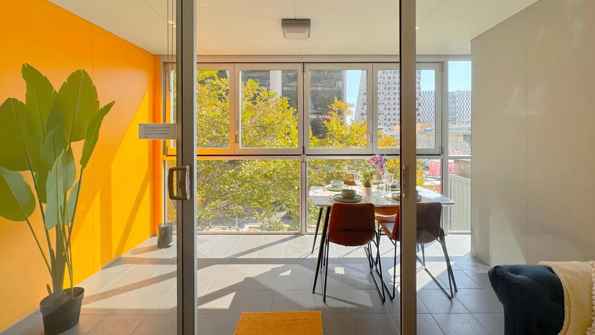 Morning & Dusk Paradise Cozy 2B In Adelaide City Apartment