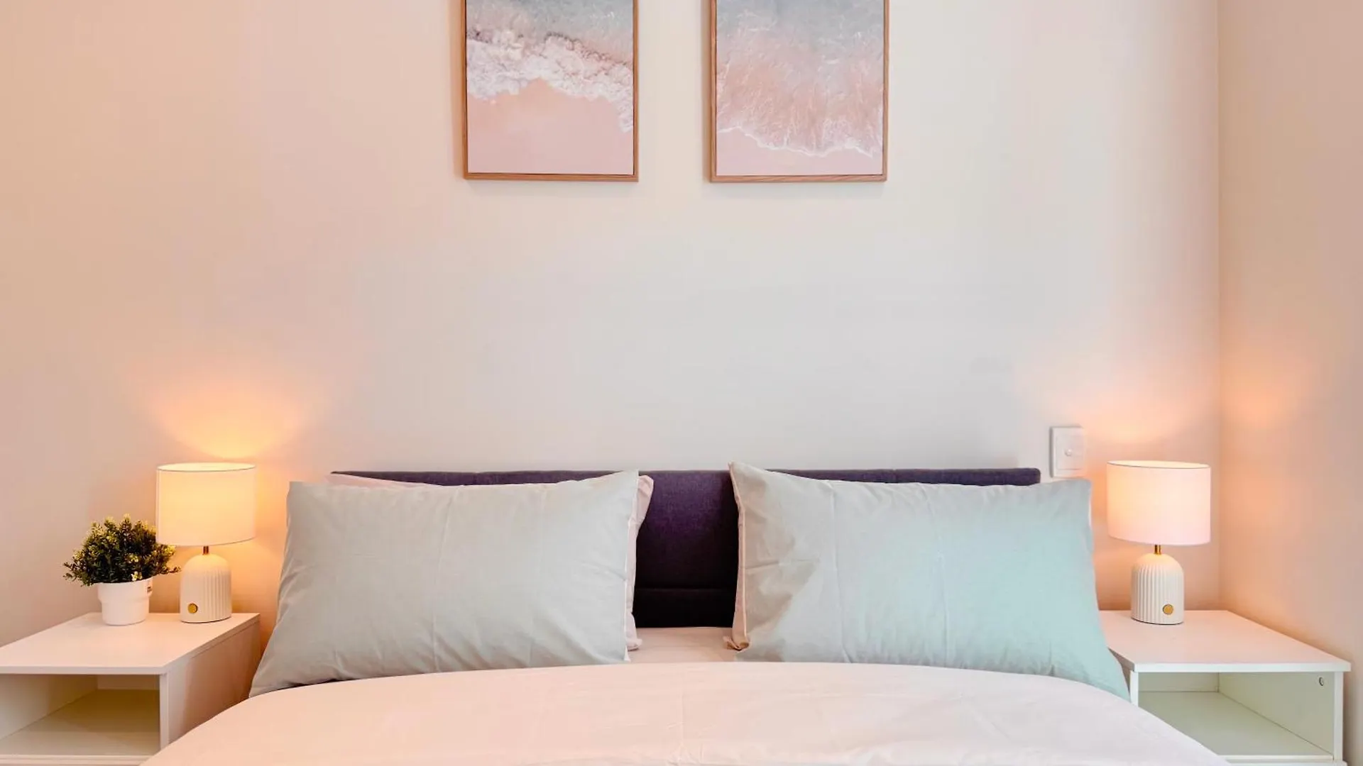Morning & Dusk Paradise Cozy 2B In Adelaide City